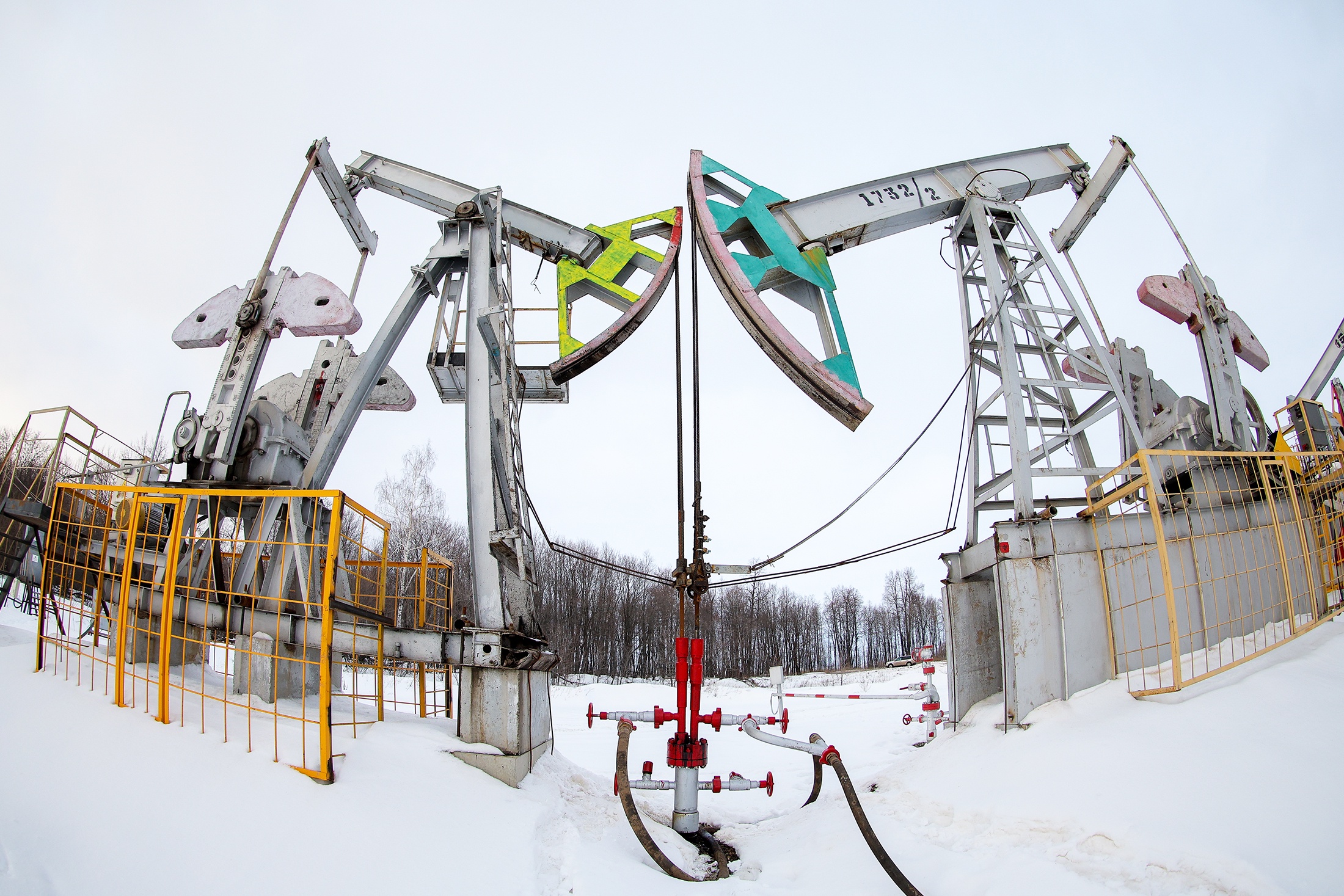 Добыча нефти на нефтегазодобывающем управлении "Ямашнефть".